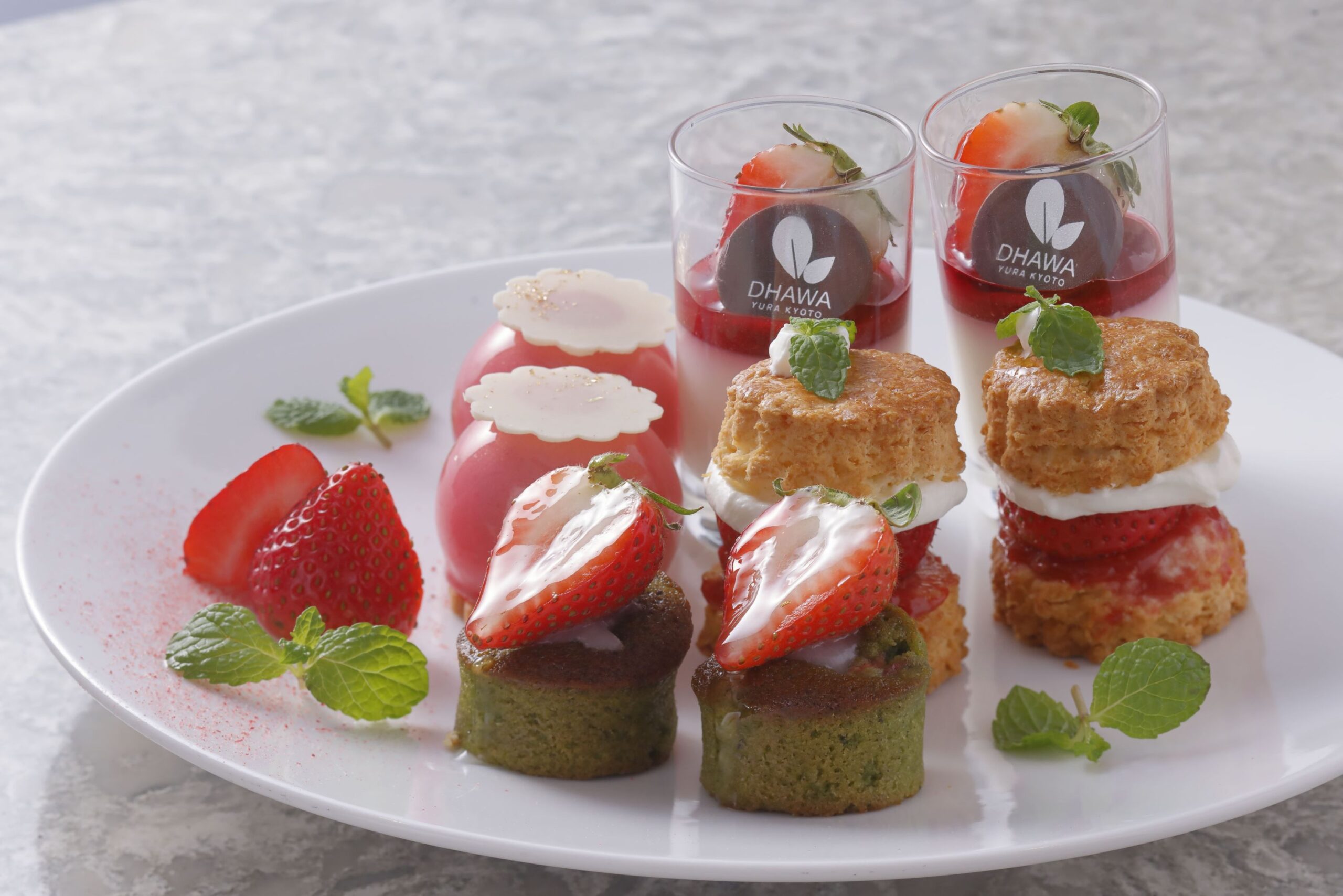 Kyoto-strawberry AT2.jpg